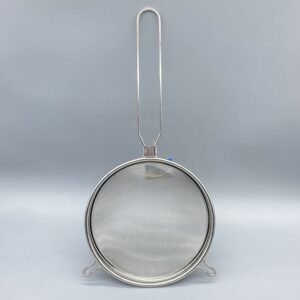 20cm Stainless Steel Grease Traps 2 clip